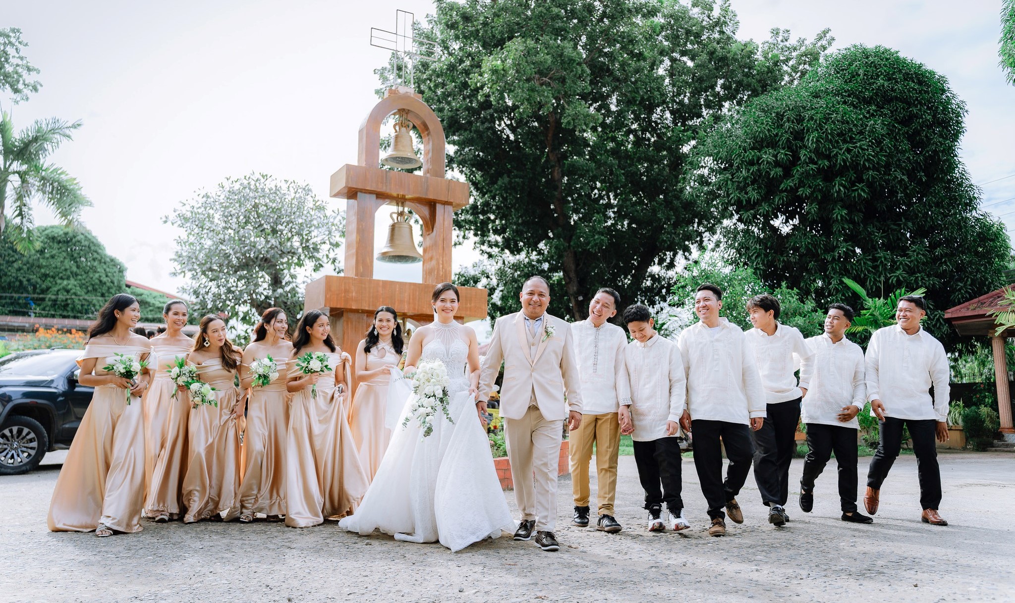 Elegant evening gowns and formal dresses for rent in Dumaguete City by Gowns To Go, ideal for galas, proms, and special events